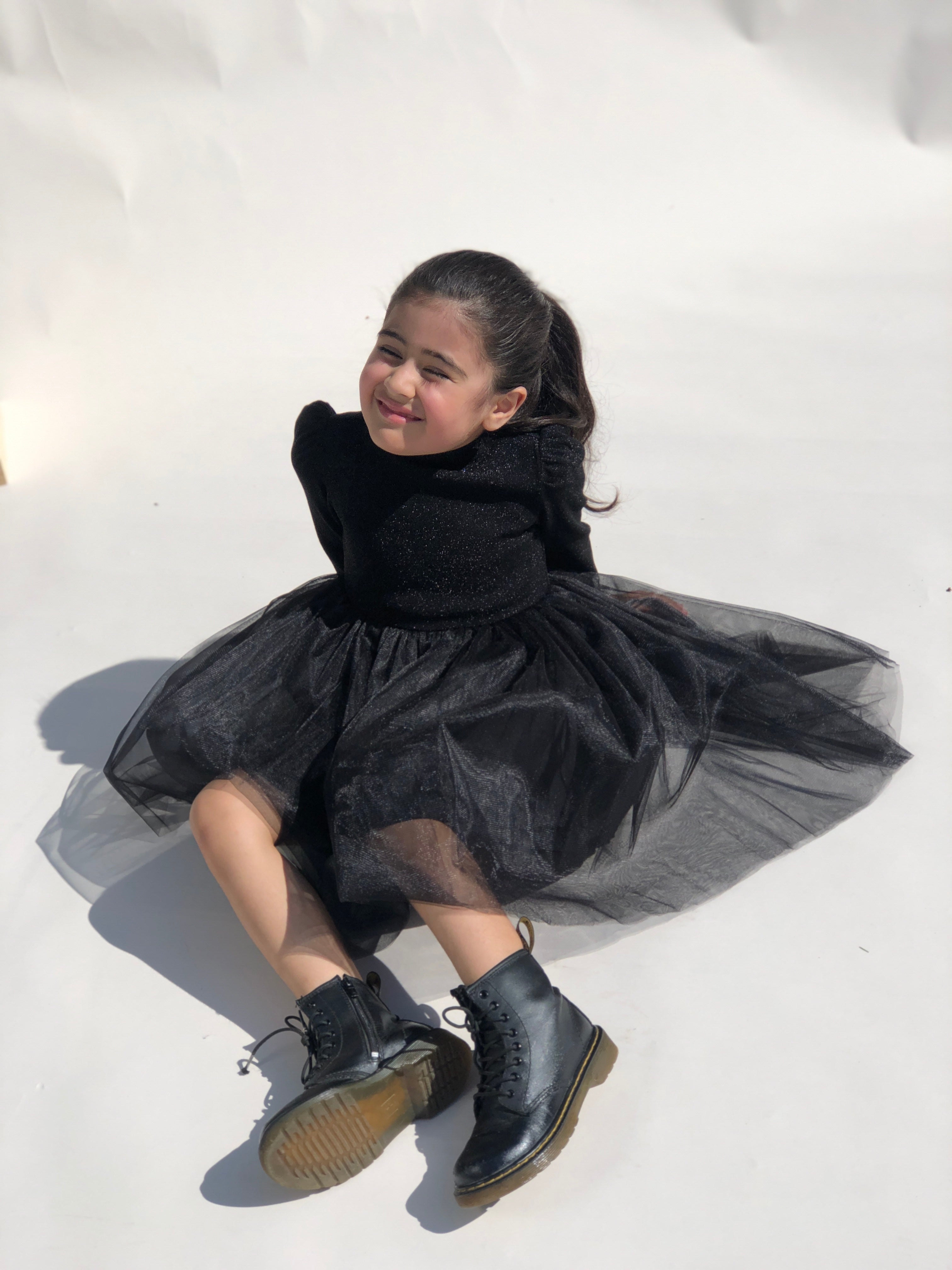 Svart klänning med tyll för barn - Speciella tillfällen