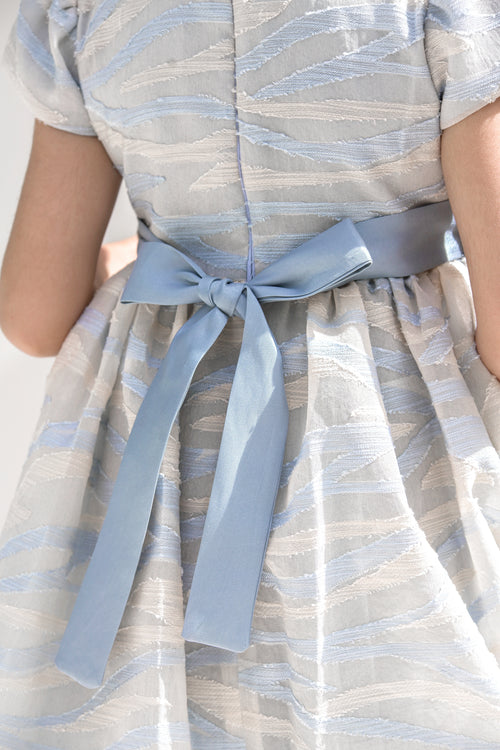 Ljusblå Festklänning för barn - Handgjord Klänning med Tyllkjol